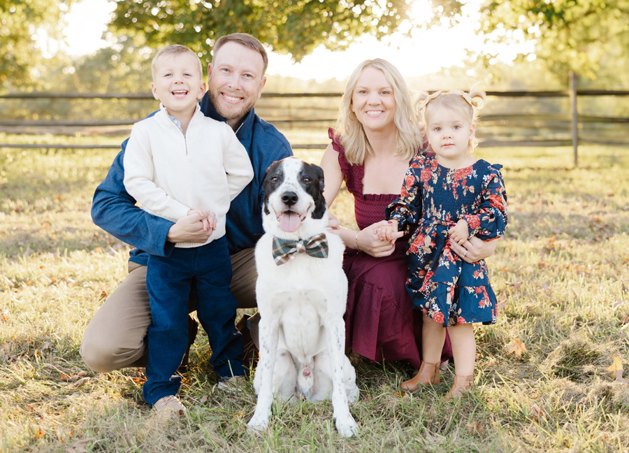 northern virginia family photographer captures a mom, dad, son, daughter and dog for family photos