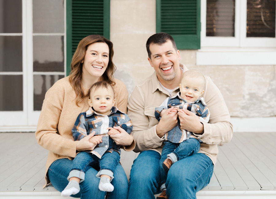 northern virginia family photographer captures a family of four smiling